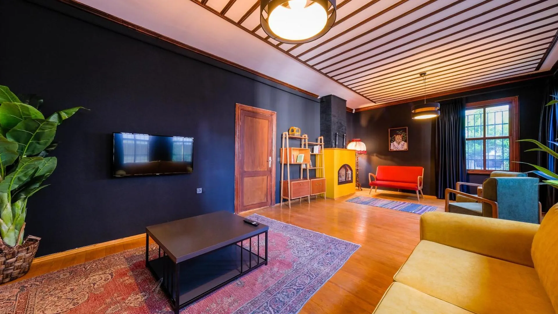 The Kosk -5Br Villa With Turkish Bath- City Centre Estambul