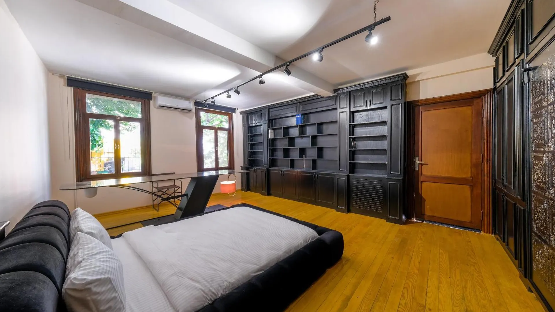 The Kosk -5Br Villa With Turkish Bath- City Centre Estambul