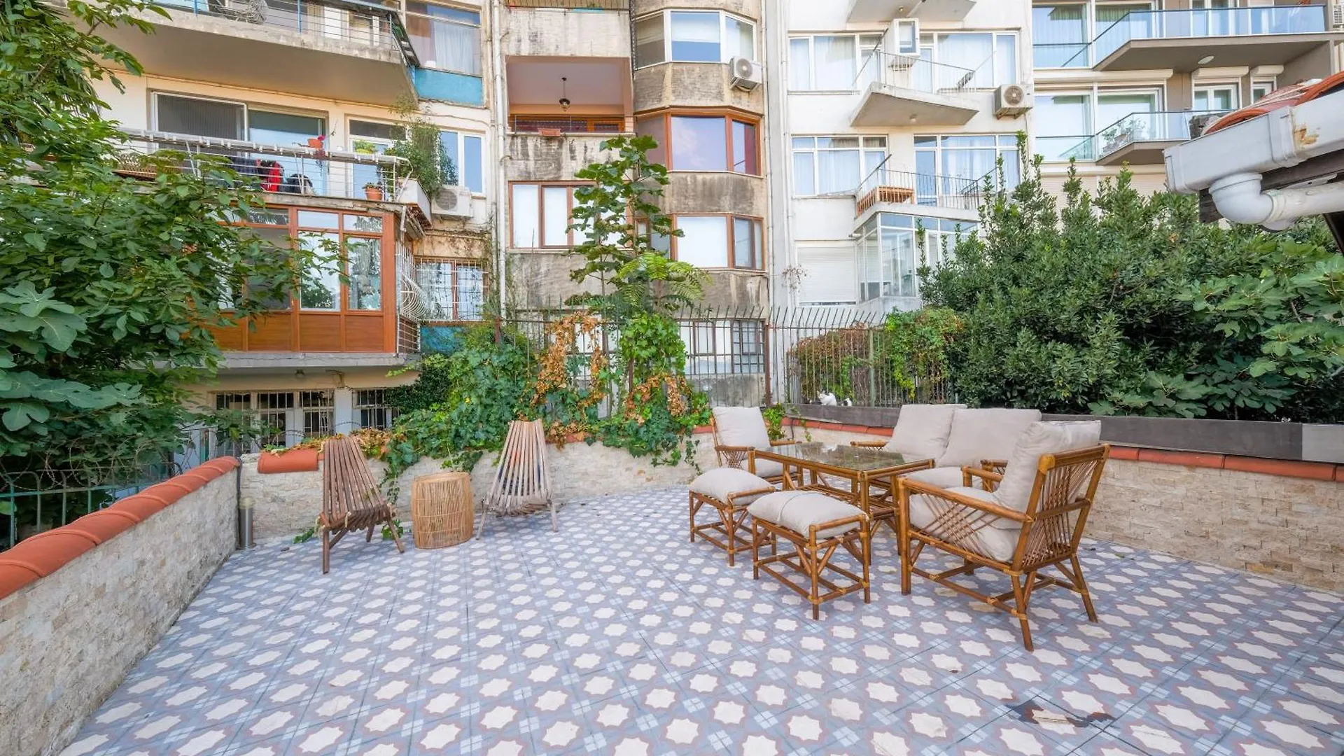 The Kosk -5Br Villa With Turkish Bath- City Centre Estambul 0*,  Turquía